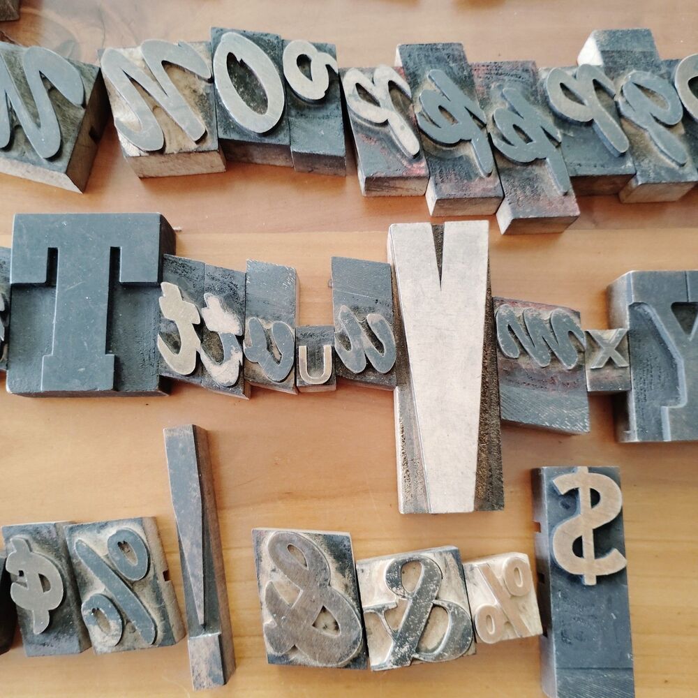 Vintage Letterpress Lot of 72 Mixed Symbols & Letters Wood Type Printers Blocks - Picture 3 of 4